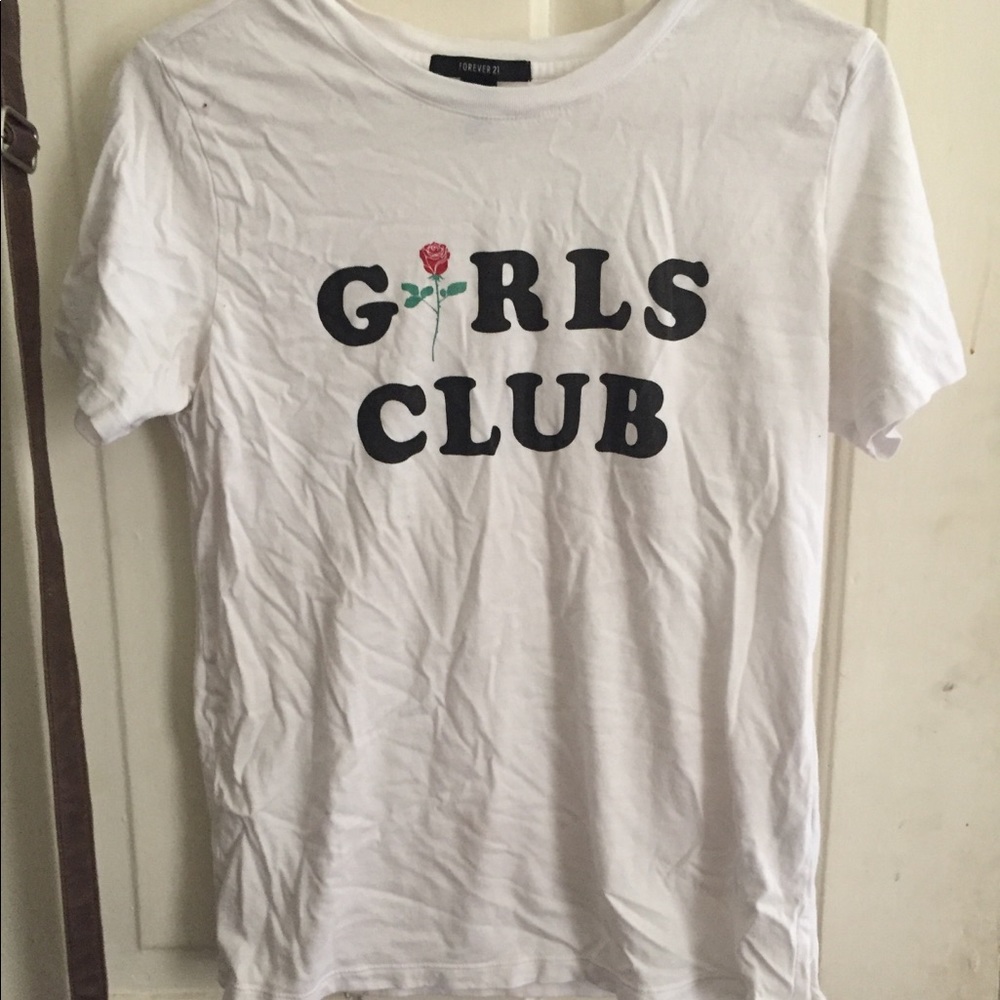 White graphic tee